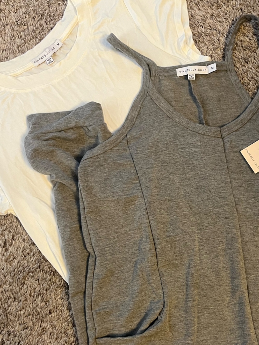 NWT Sincerely Jules Gray Romper with Cream Lightweight Tee | Size M - Picture 5 of 12